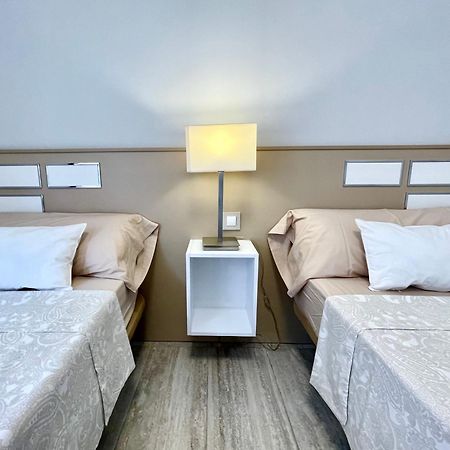 Exclusive Apartments On The First Line Of Benidorm Mar Y Sol Luaran gambar